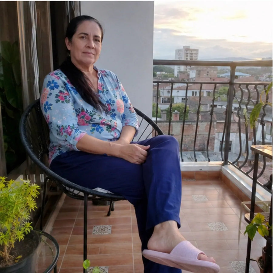 Adriana Londoño en su balcón