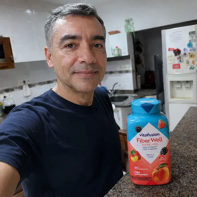 Carlos con Vitafusion Fiber Well
